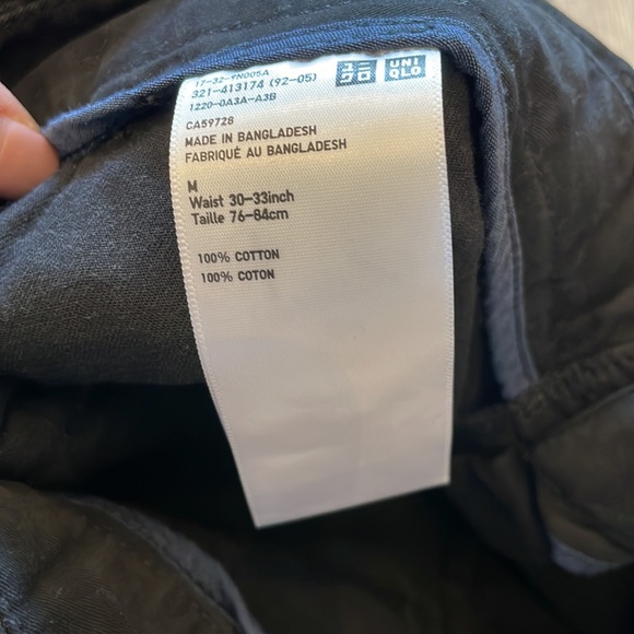 UNIQLO Chino Shorts - Picture 2 of 2